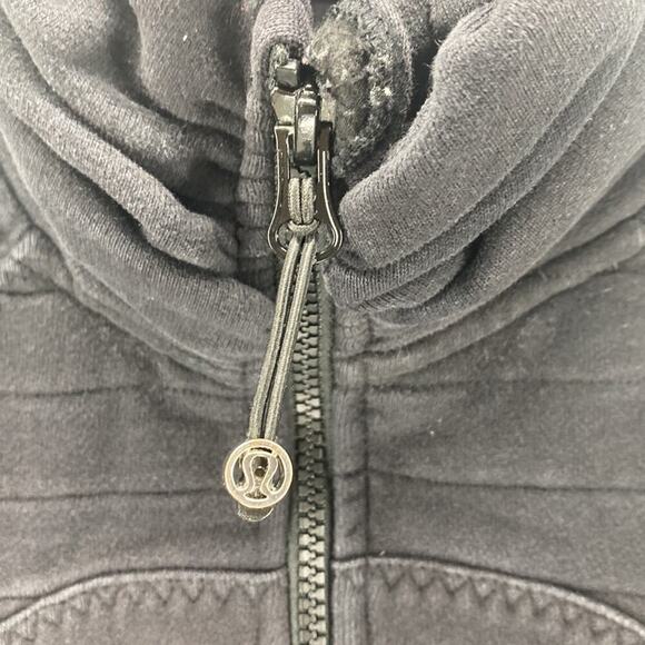 Lululemon Scuba black Jacket Sweater Yoga full Zip sz 4 athletic workout - Picture 9 of 10